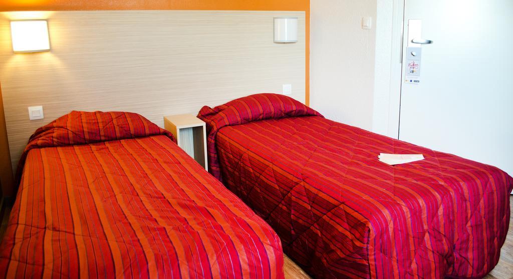 Hotel Heco Lyon Sud Vienne Zimmer foto