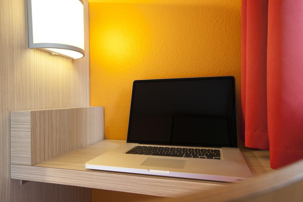 Hotel Heco Lyon Sud Vienne Zimmer foto
